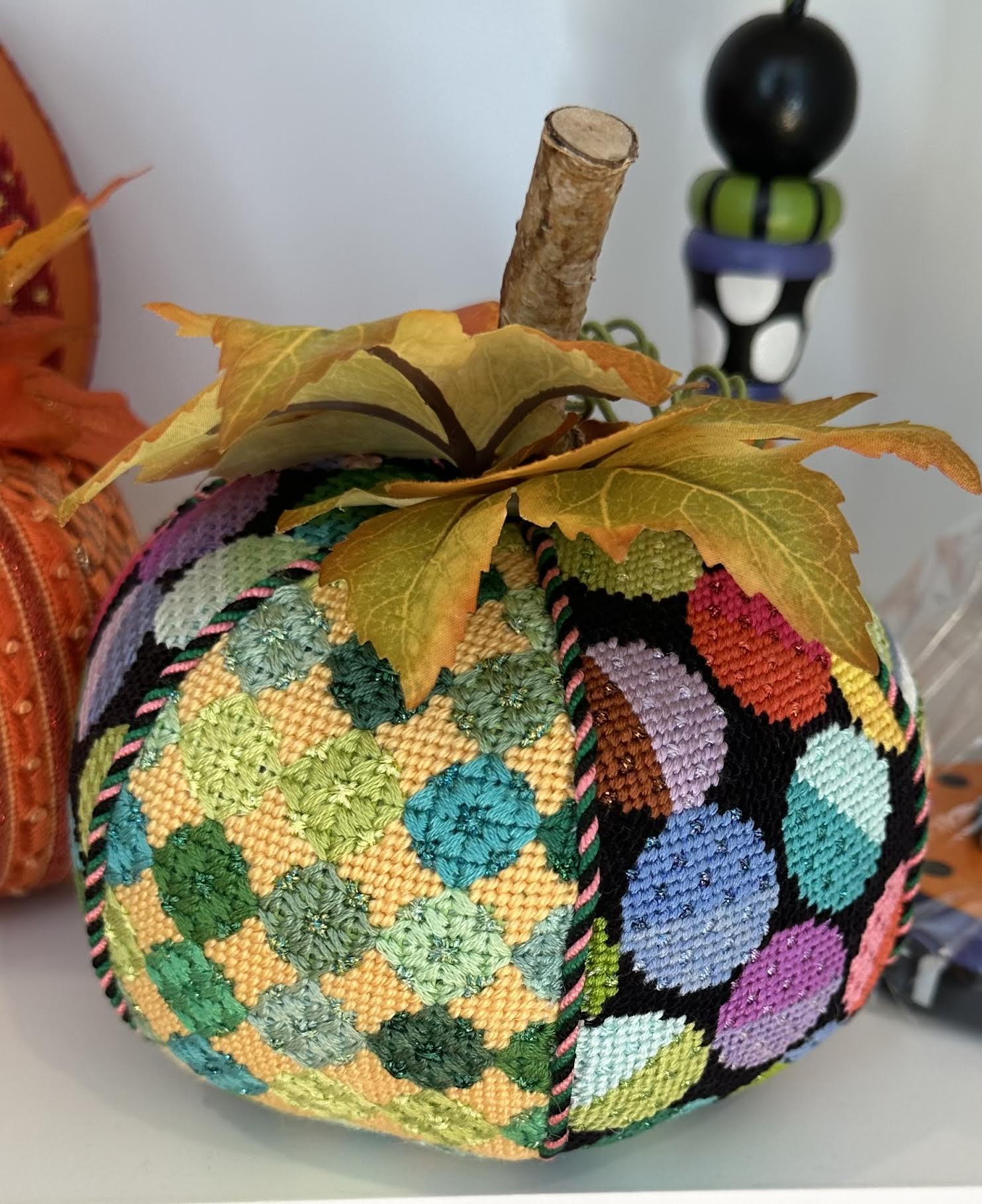 Elizabeth Crane Swartz Designs 3D-ECS Pumpkin – Stitch by Stitch