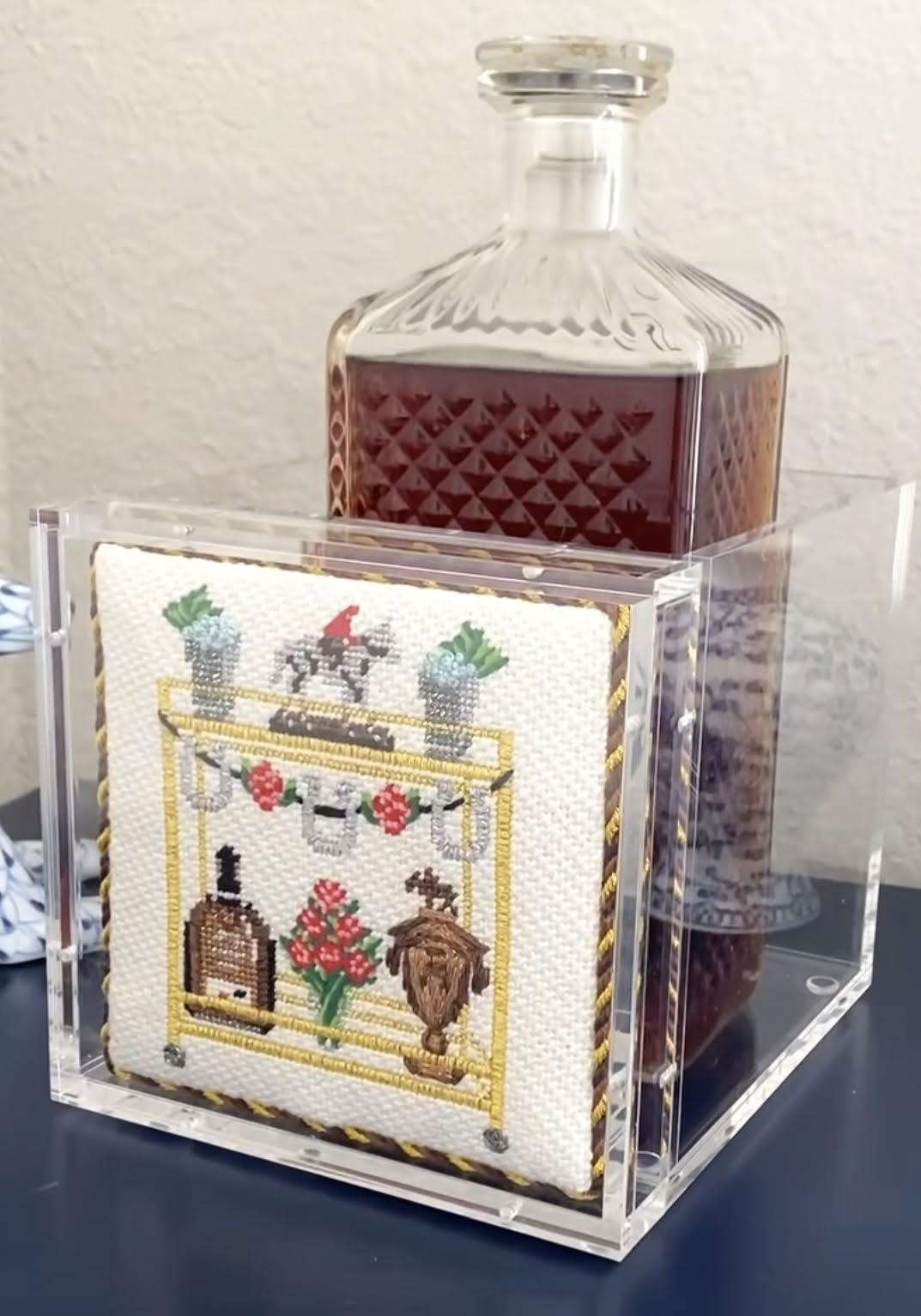 Penny Linn Acrylic Box