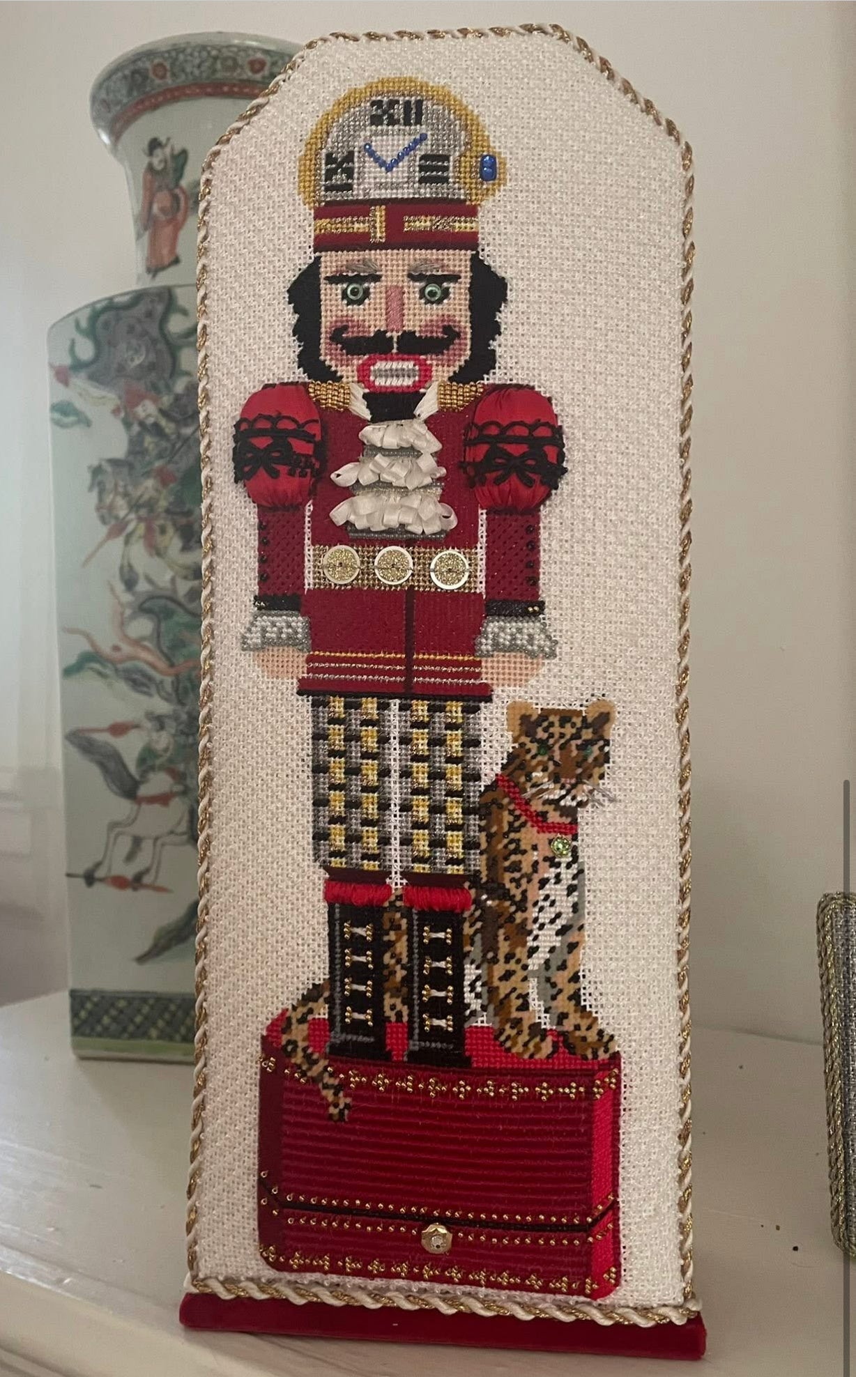 Rachel Barri Designs Monsieur C. Cracker – Stitch by Stitch