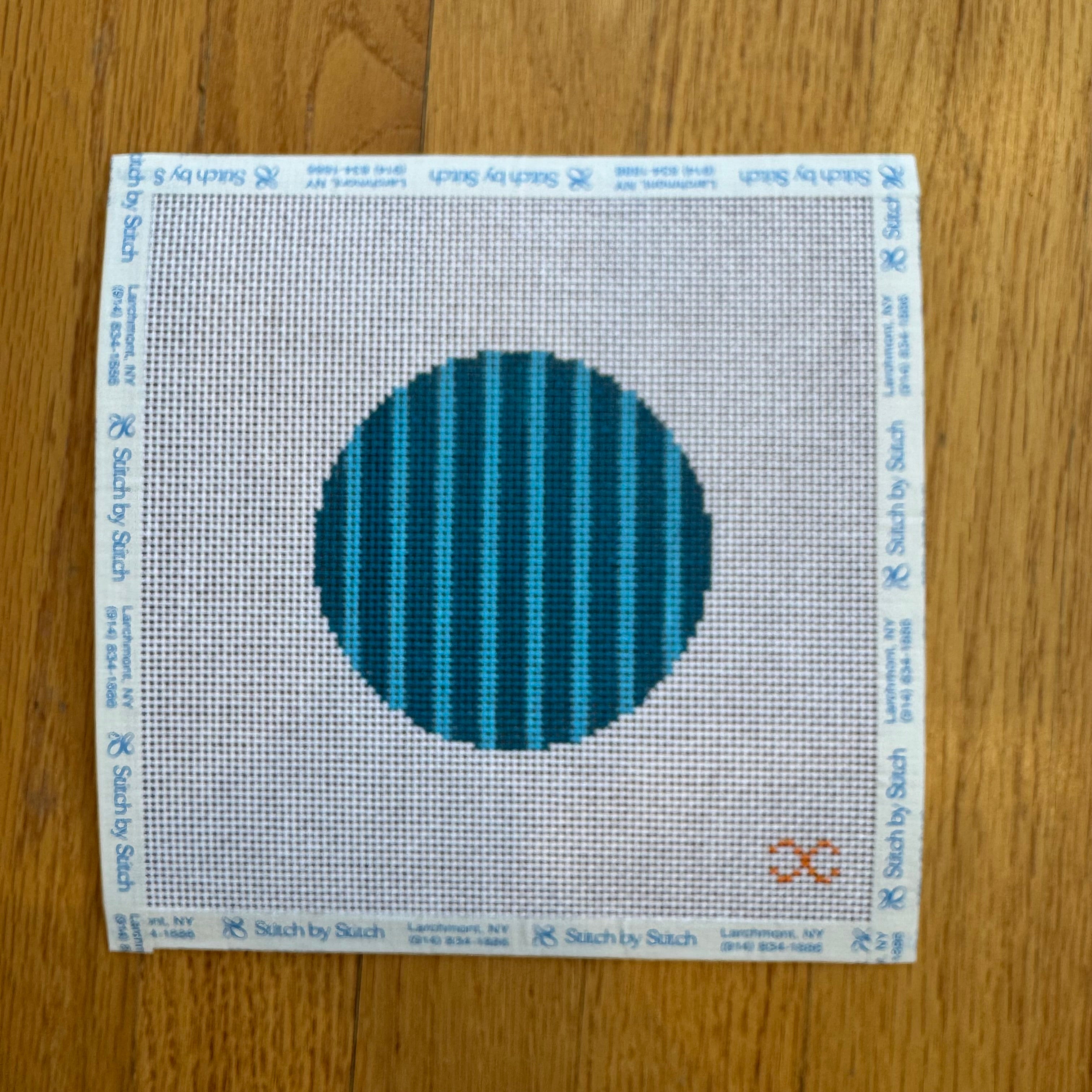 catherine on canvas Stripped Round - Turquoise