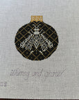 Whimsy and Grace Wg12803 N's Bee Reflection - Black and Gold