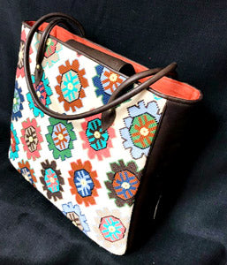 Meredith Bag PD-384 Multi Skin Floral Peggy Bag - 2 Sides