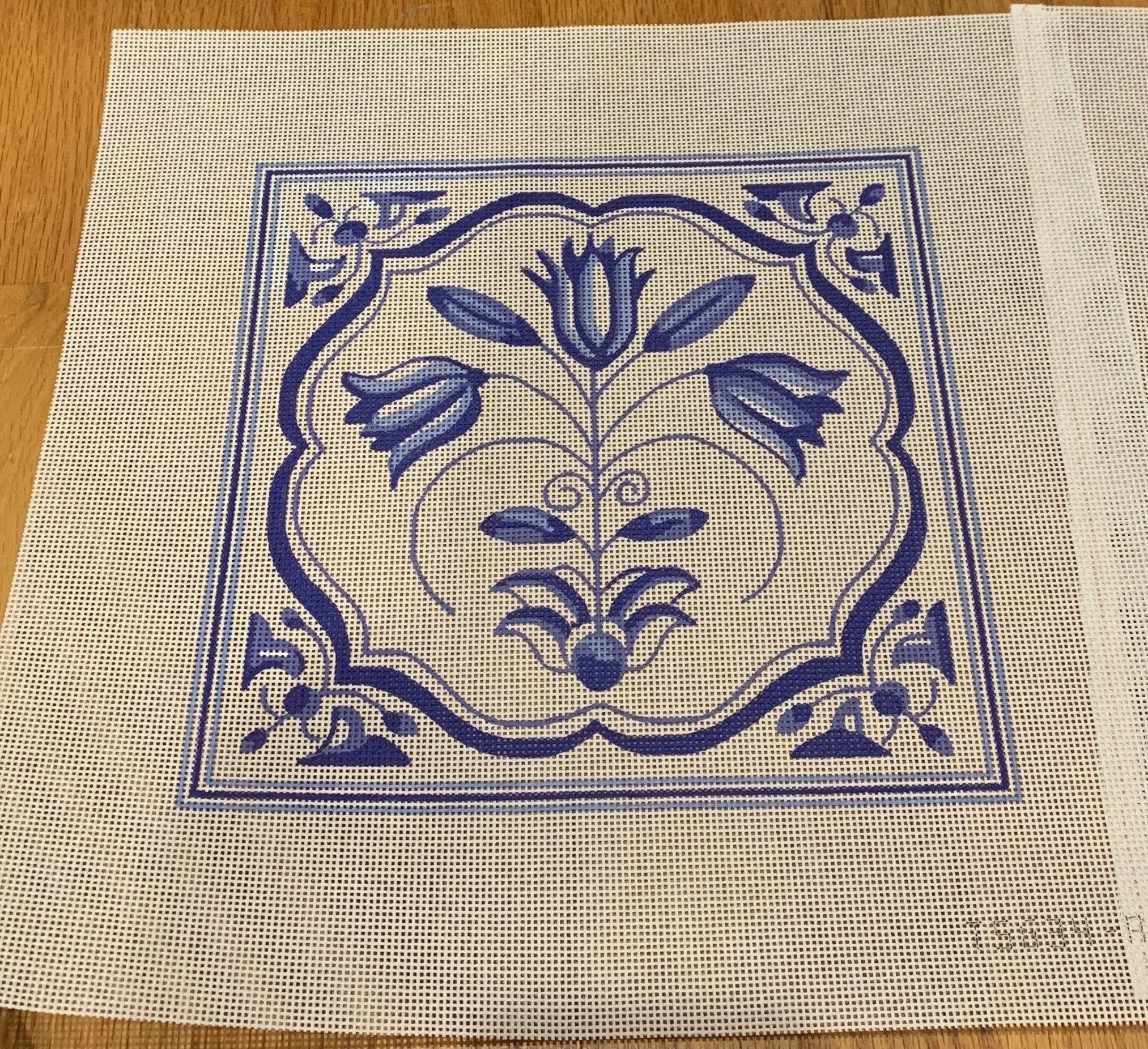 Plum Designs TSG34-A Blue/White Tulips 13 mesh – Stitch by Stitch