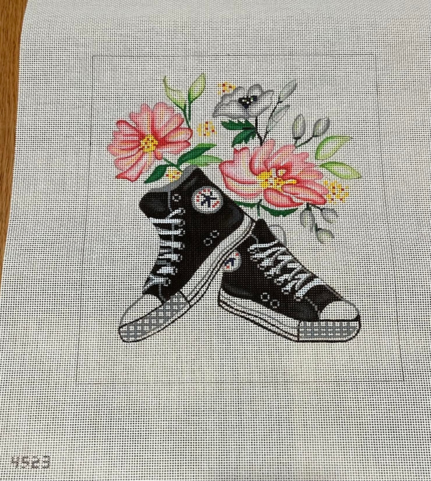 Alice Peterson AP4523 Black Hightops with Flowers