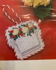Stitch Style SS011 Christmas Floral Arrangement
