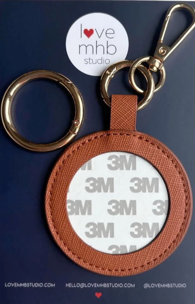 Lovemhb Studio Self-Finishing Leather Round Charm