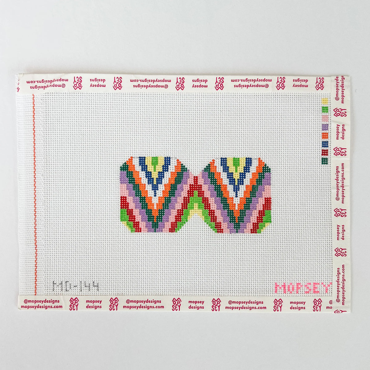 Mopsey Designs Scissor Fob Rainbow V MD-144