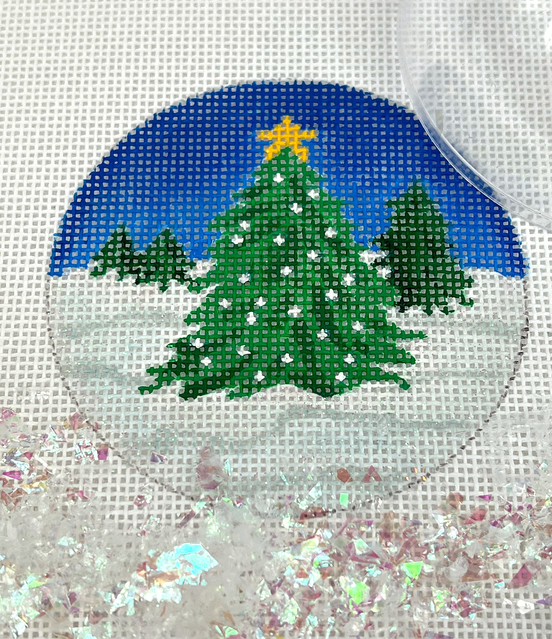 Kate Dickerson XMD-04 Tree with Star in Snow SnowGlobe Kit