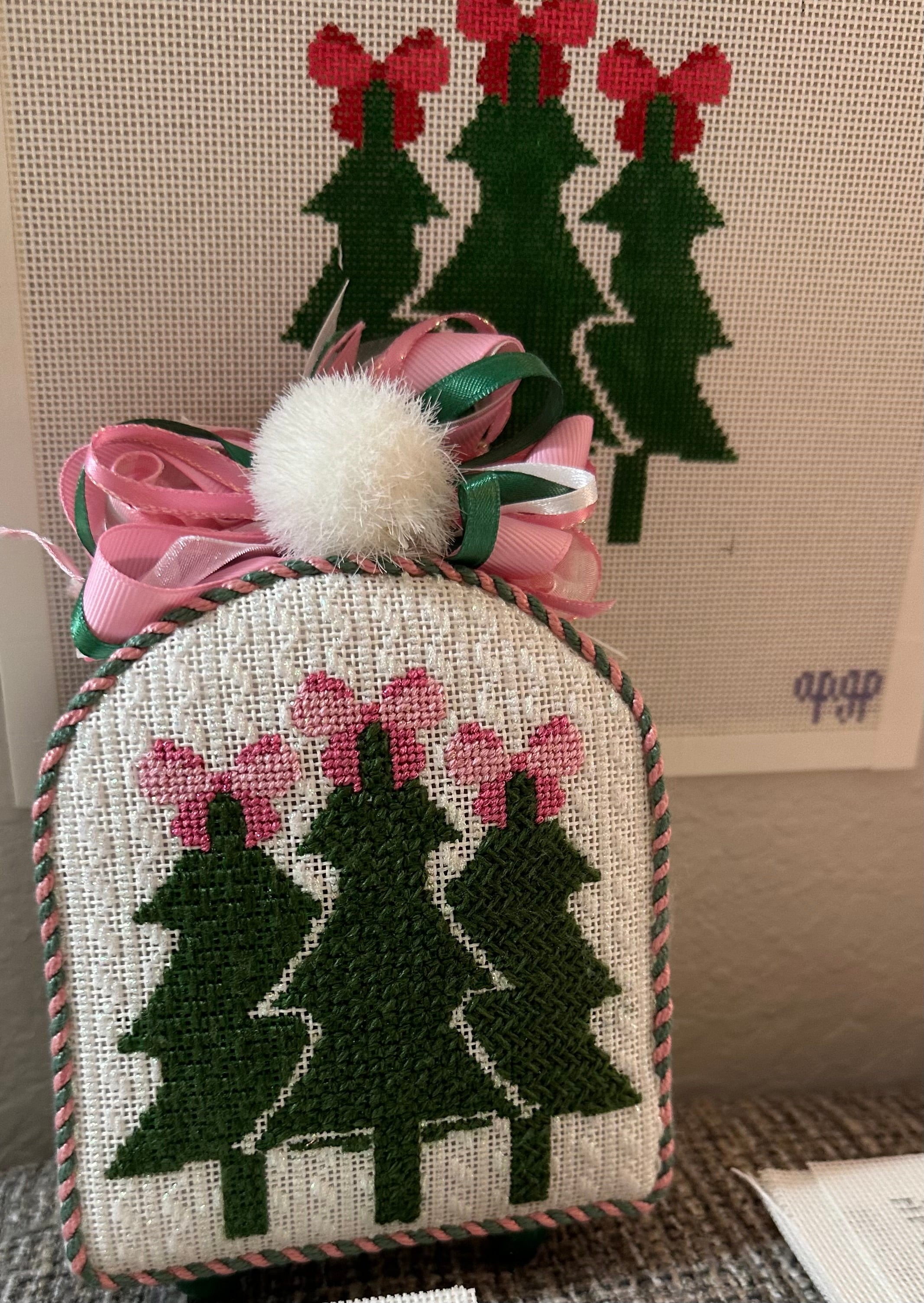 APGPN APCC2 - Christmas Tree Trio
