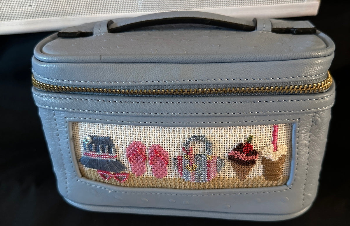 Sew Much Fun Vanity Beach Insert