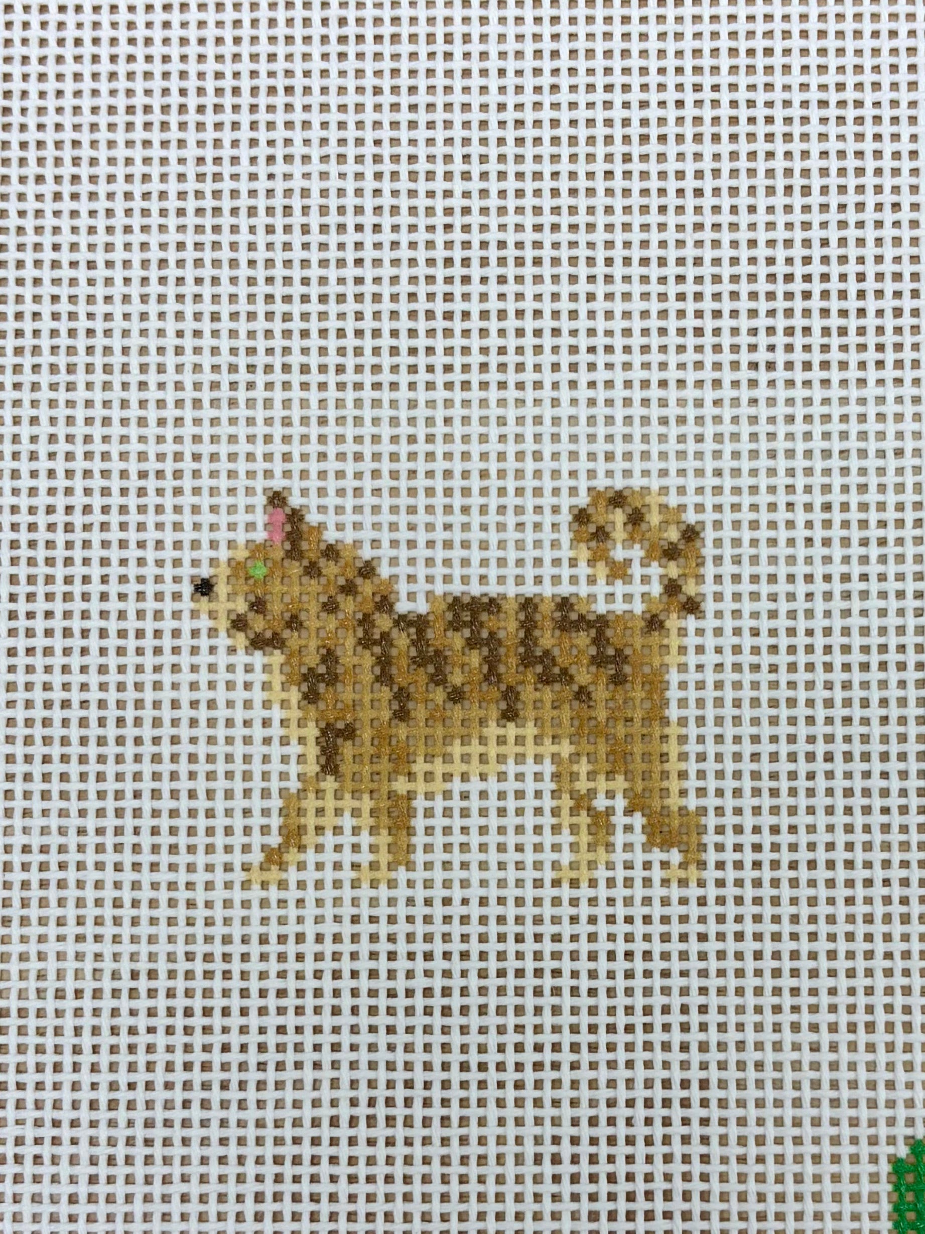 Mopsey Designs MD GHN-76 Brown Tabby mini
