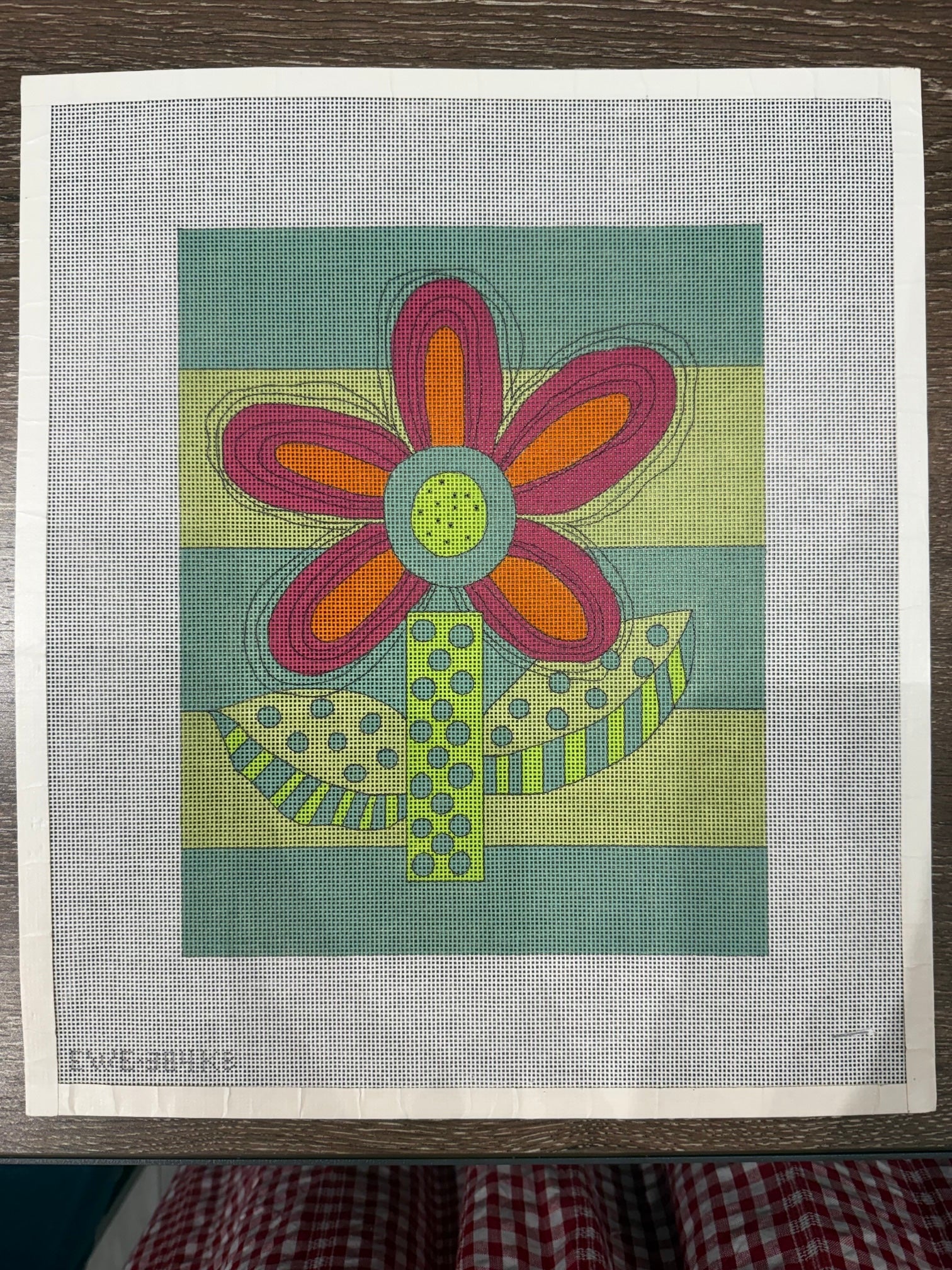 Ewe and Eye 384KB Jittery Flower