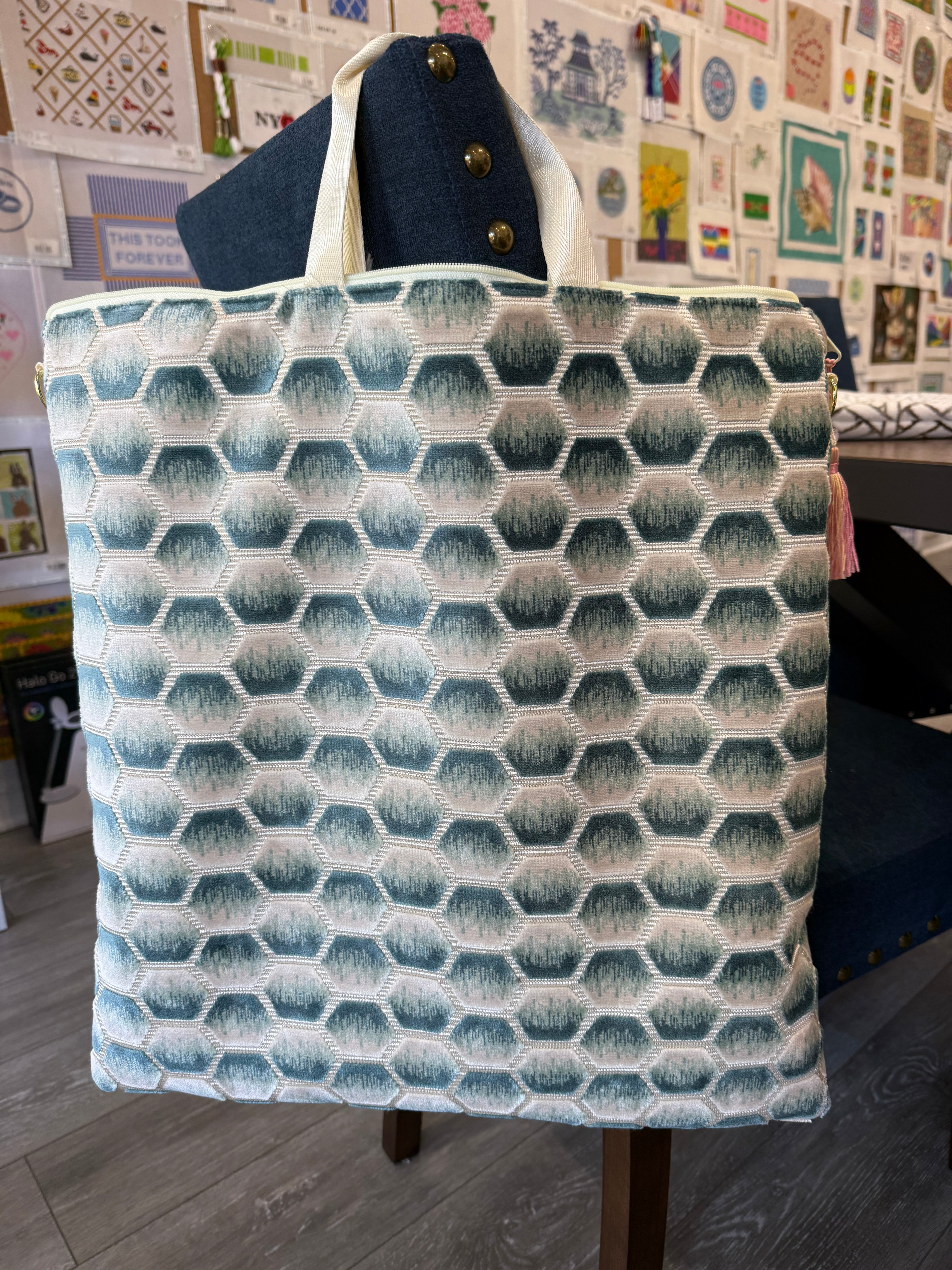Colors of Praise - Blue Hexagon Project Bag