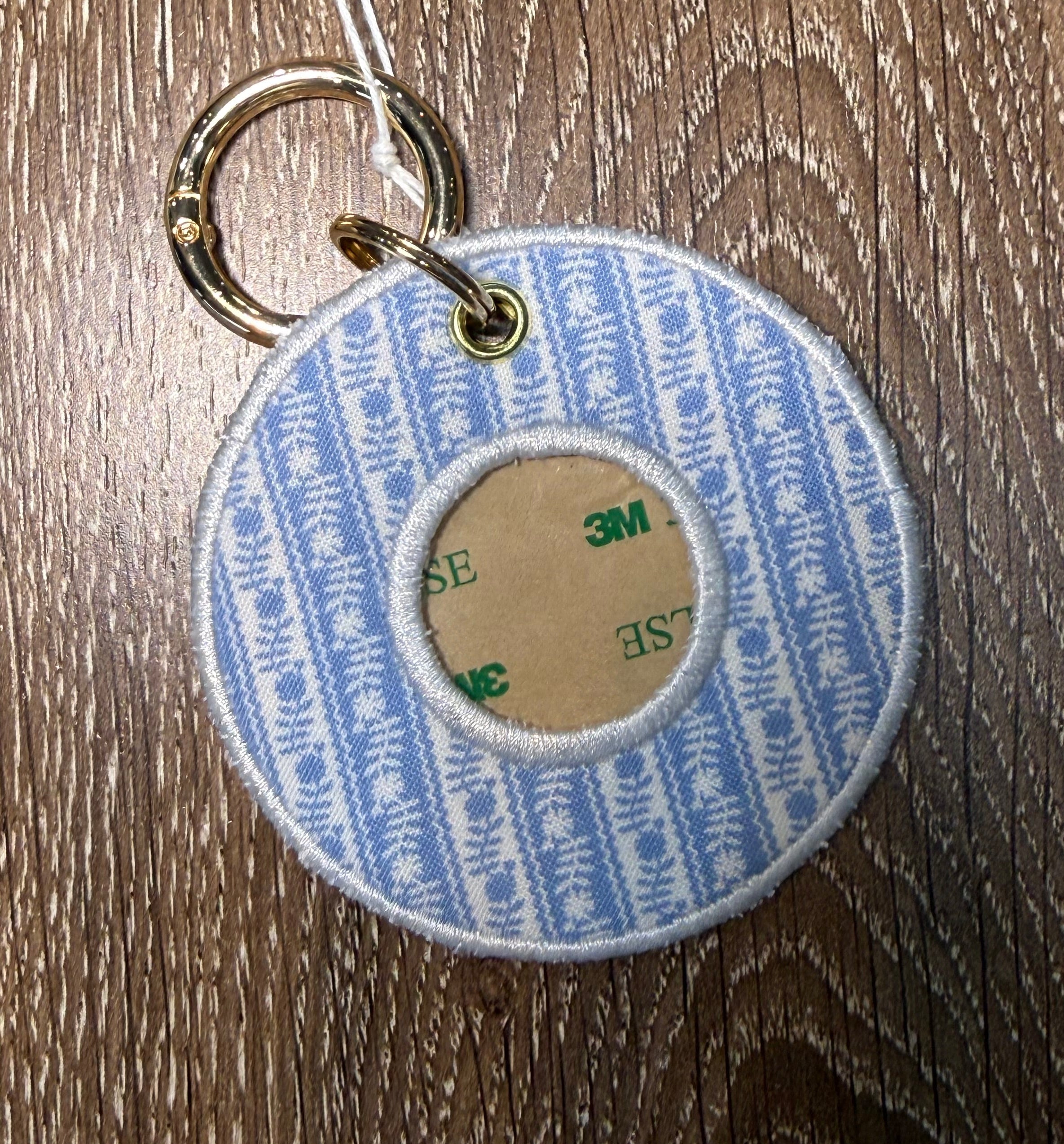 The Stitched Tag - Round Bag Tags Blue and White