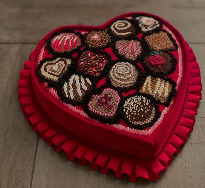 Lauren Bloch V-01 Chocolate Heart Box