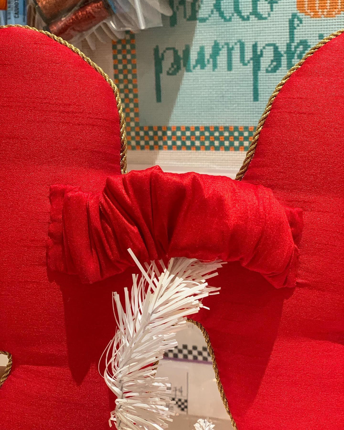 The Collection Red Bow – Stitch by Stitch