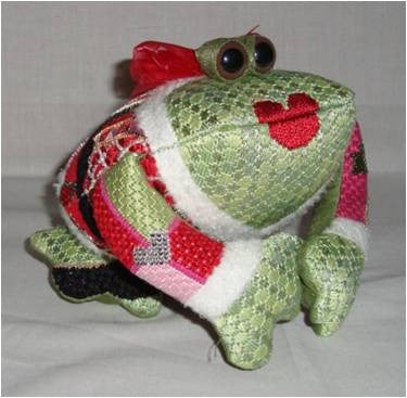 Sew Much Fun Holly Frog